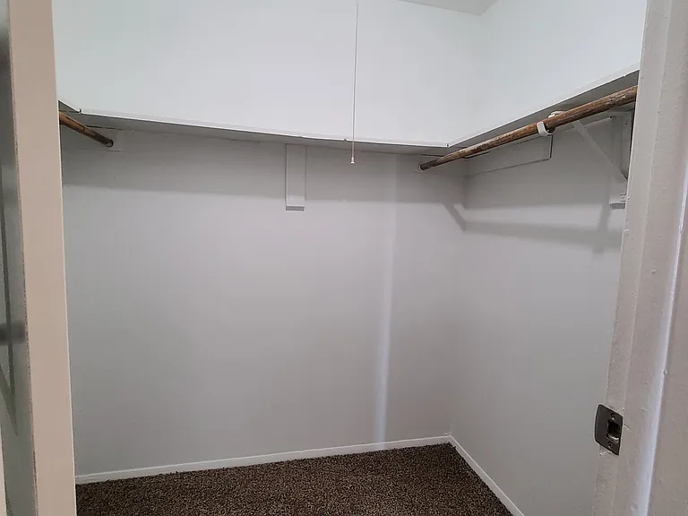Willowbrook Apartment Homes — Photo 75