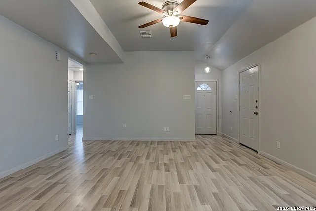 6626 Woodstock Dr — Photo 5