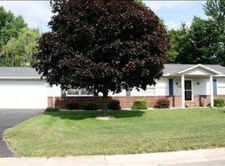 25 Midway Dr, Hartford City, IN 47348