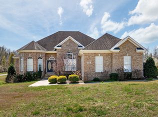 12 Sonoma Dr, Fayetteville, TN 37334