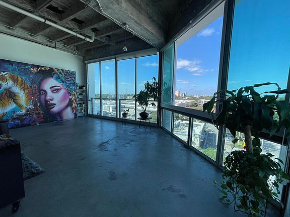 3rd image of 8101 Biscayne Blvd APT 617