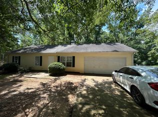 7 Bennett St, Newnan, GA 30263