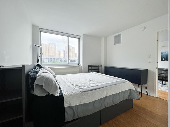 5th image of 310 E 2nd St APT 3K