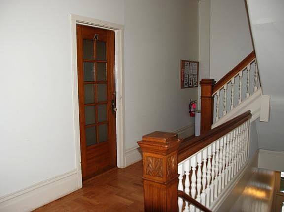 3rd image of 1002 Noe St #A