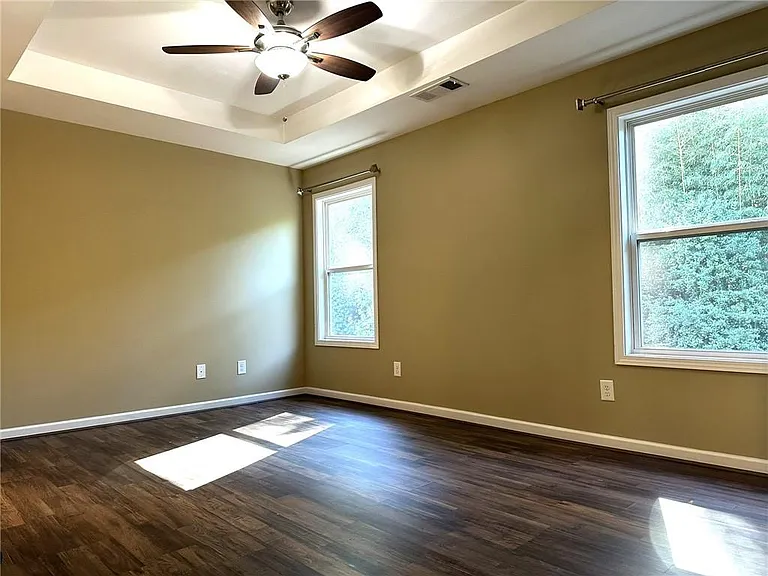 538 Oakside Pl — Photo 12