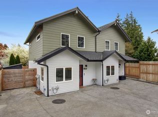 13530 Burke Ave N, Seattle, WA