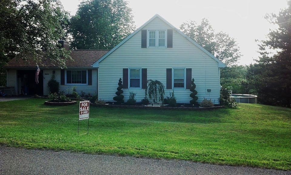 1st image of 8610 Highland Dr