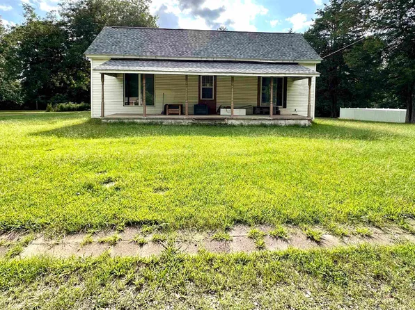 615 Brotherton St, Cherokee, AL 35616
