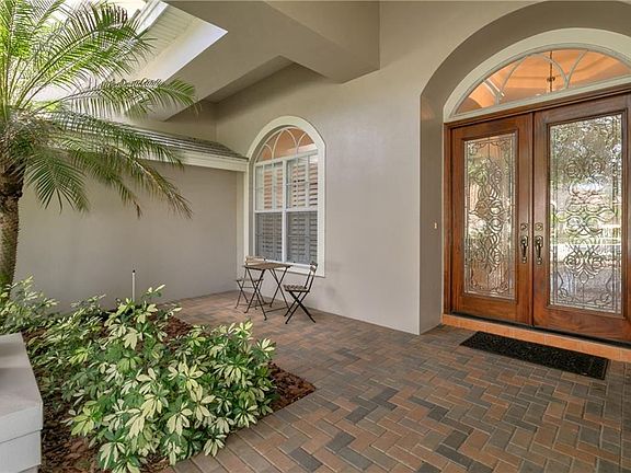 4th image of 1584 Canopy Oaks Blvd