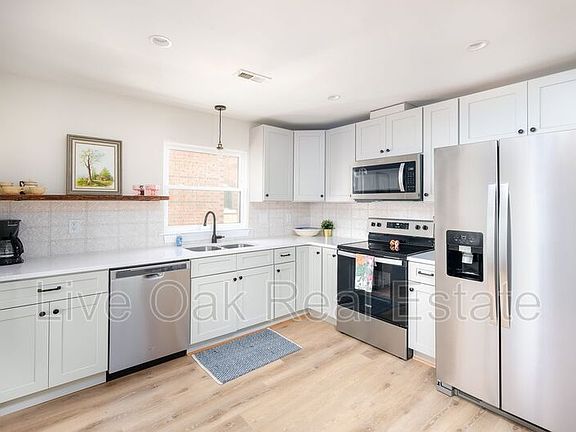 3rd image of 624 Maury Ave #B