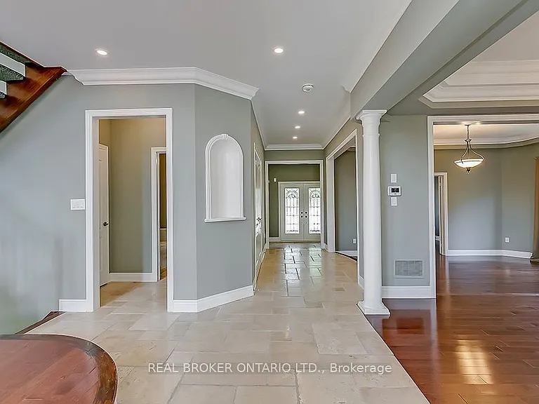 1510 Arrowhead Rd — Photo 5