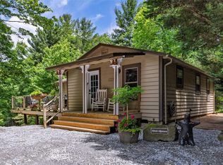 143 Old Transylvania Tpke, Sapphire, NC 28774