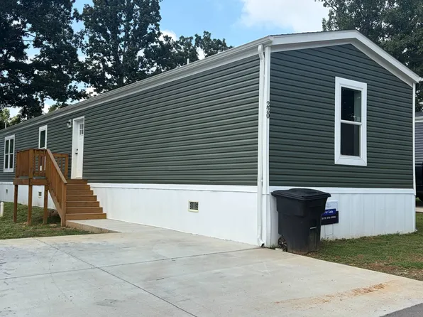 220 Caroline Ln, Dickson, TN 37055