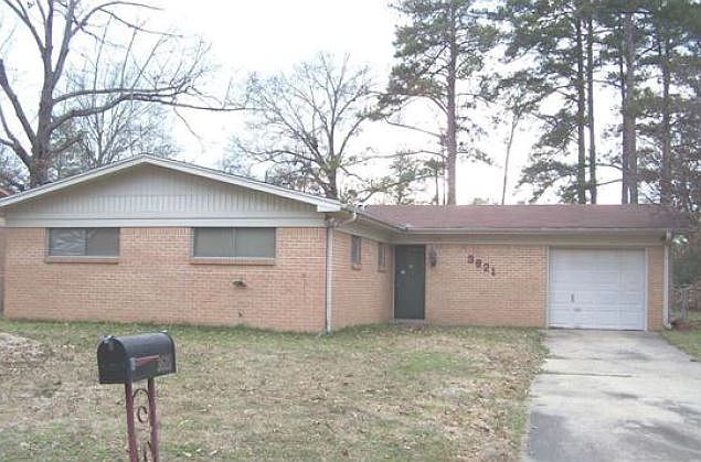 1st image of 3621 Central St
