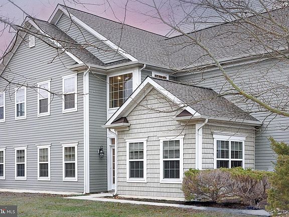2nd image of 29181 Superior Cir