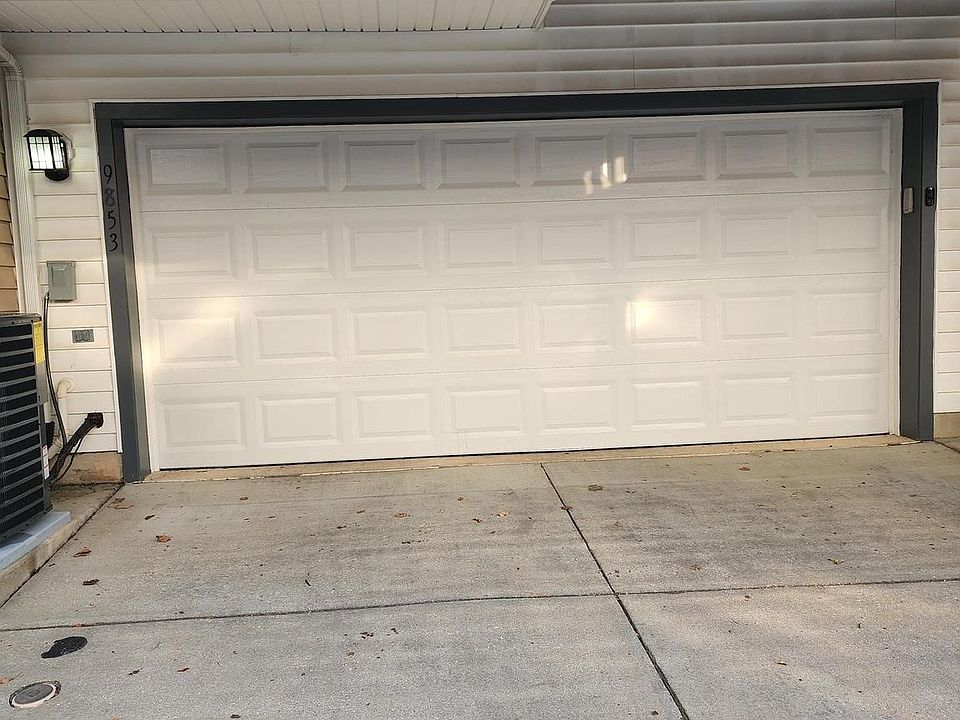 2nd image of 9853 Bon Haven Ln