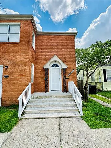 2639 Robert St Photo 1