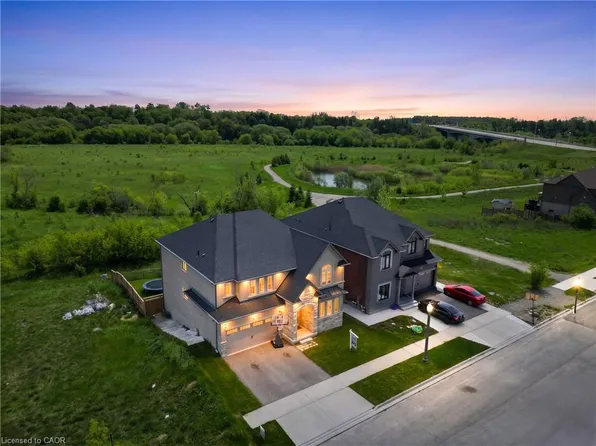 369 Rivertrail Ave, Kitchener, ON N2A 0K4