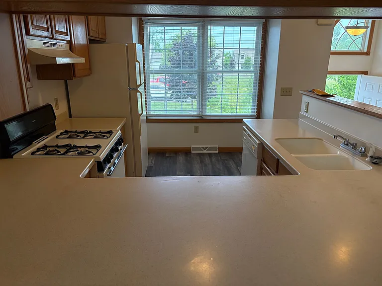 4139 Wood Hills Dr #1 — Photo 4