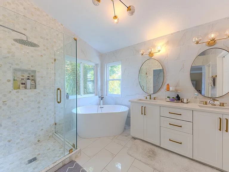 2416 Martingail Dr — Photo 30