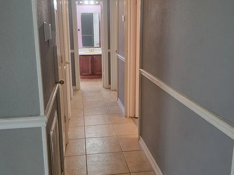 18606 Bridoon Dr — Photo 7