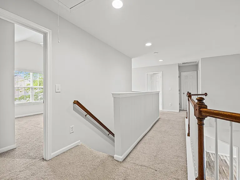 2704 Piersland Dr — Photo 16