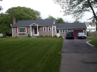 8 Geneva Ave, Norfolk, MA 02056