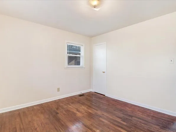 206 Herbert St, Goldsboro, NC 27530
