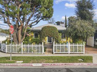 5782 Hesperia Ave, Encino, CA 91316