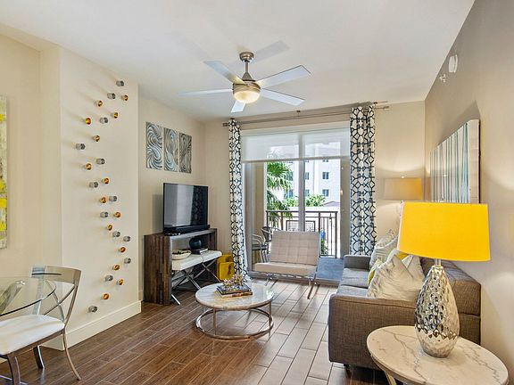 Model Living Room