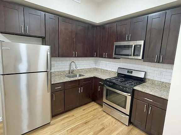 3rd image of 493 5th Ave #L2d