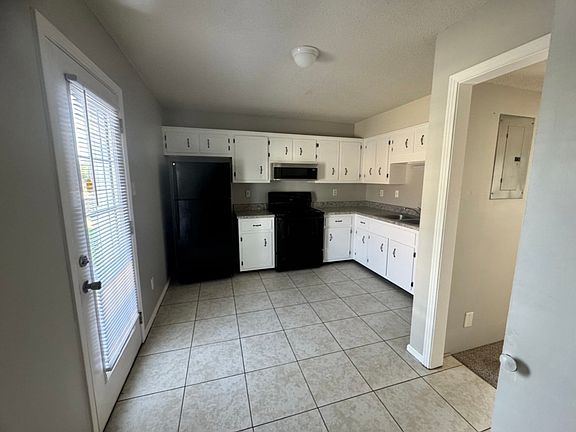 2nd image of 123 Stephanie Dr APT F