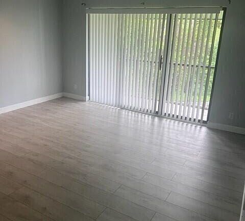 2nd image of 1009 Green Pine Boulevard #G3