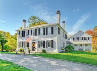 107 Westford Rd, Concord, MA 01742