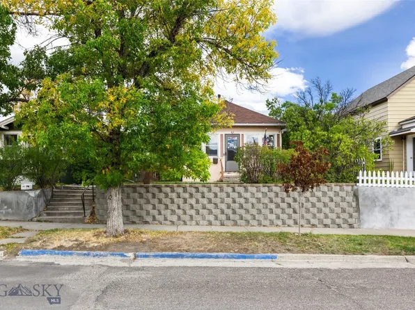 211 S E St, Livingston, MT 59047