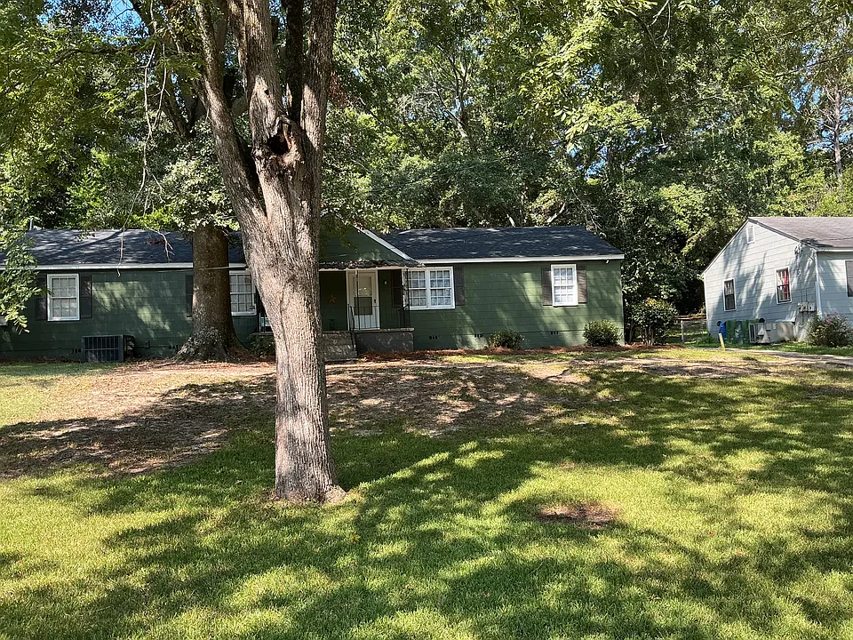 3101 Oak Cir #3103