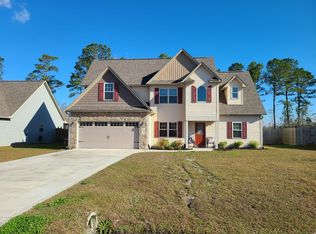 524 Deep Inlet Dr, Sneads Ferry, NC 28460