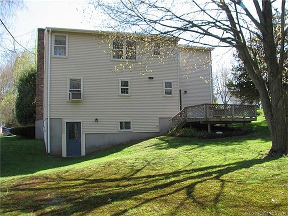 Rear Exterior/ walkout base...