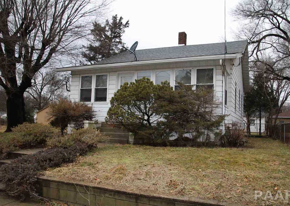 1st image of 2217 W Malone Ave