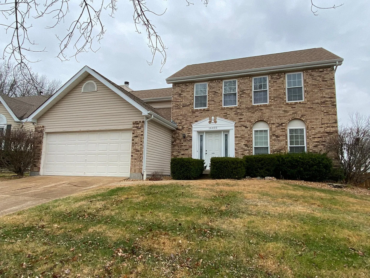 16405 Laurel Park Ct photo 1