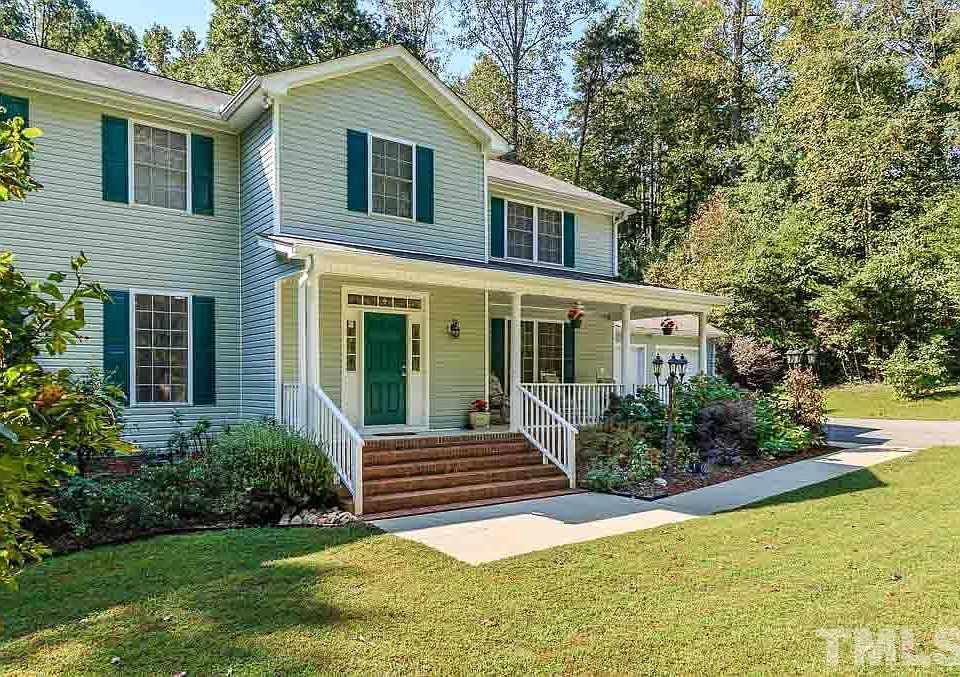 1st image of 1322 Ausling Way