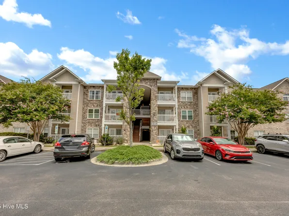 645 Condo Club Drive Unit 302, Wilmington, NC 28412