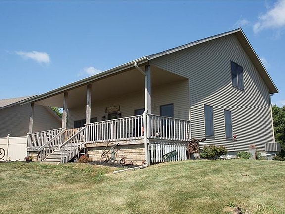 4th image of 1431 Oregon St