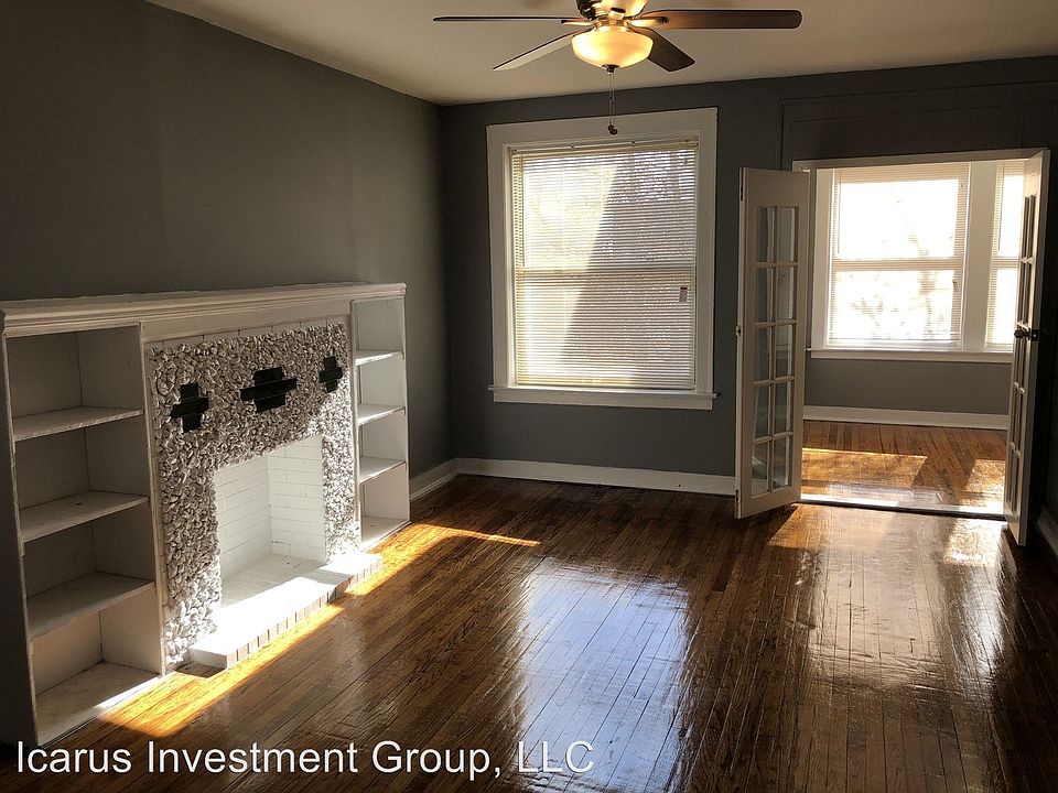 1st image of 5642-5644 S Calumet Ave #2S
