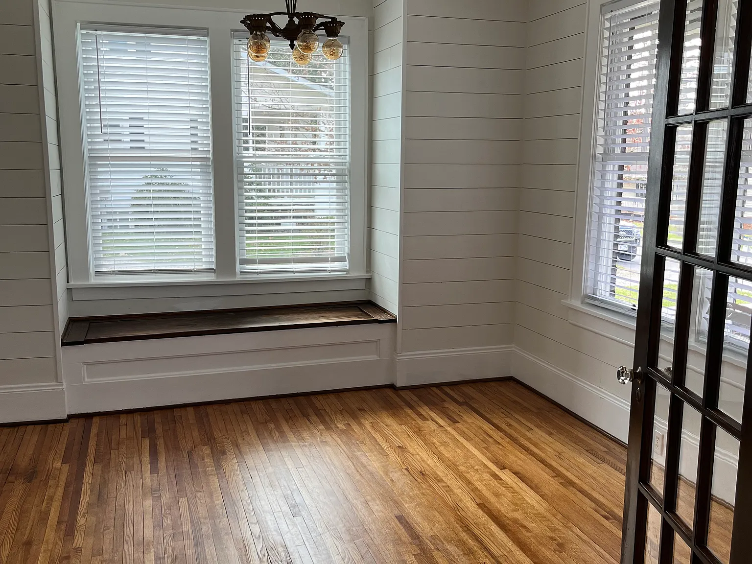 4 bed, 2121 sqft, $2,195 — Photo 4