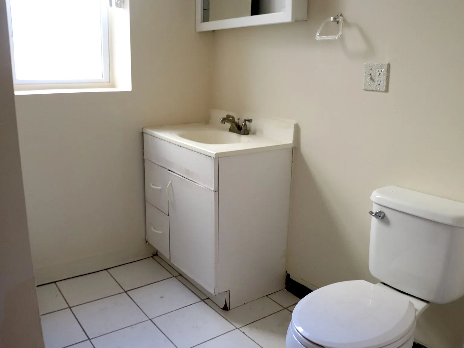 2 bed, 750 sqft, $3,500 — Photo 4