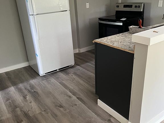 4th image of 53 Reynolds St #B