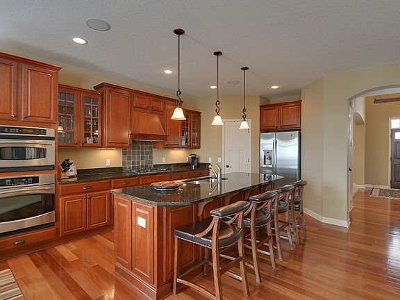 4th image of 5897 Upland Ln N
