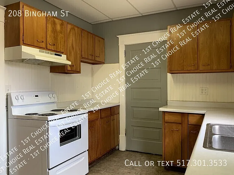 208 S Bingham St — Photo 5