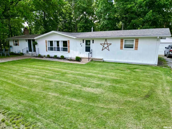 7 Mallard Dr, Boulder, IL 62231